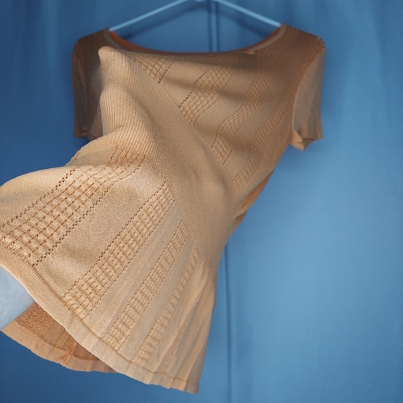 Sydney Easton Empire Knit Top Medium Square Neck Short Sleeve Orange Textured - Picture 3 of 14